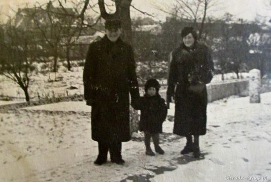 z Rodzicami Eleonorą i Józefem. Sieradz Luty 1939 r